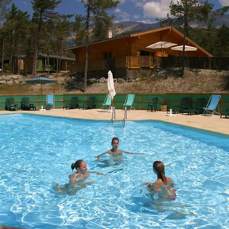 Parc Residentiel De Loisir : Le Loup Blanc Du Riou Hotel บาร์เซอลอนเน็ต ภายนอก รูปภาพ