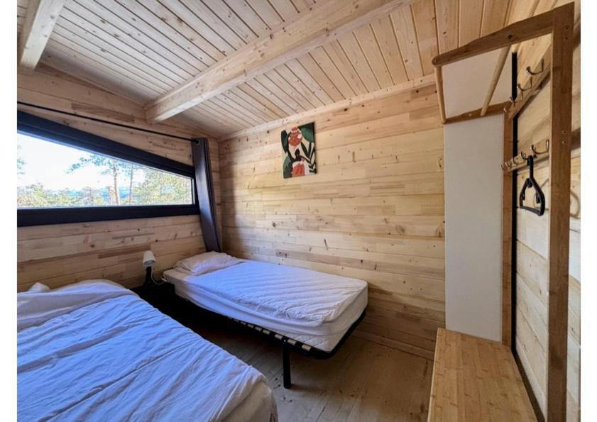 Parc Residentiel De Loisir : Le Loup Blanc Du Riou Hotel บาร์เซอลอนเน็ต ภายนอก รูปภาพ